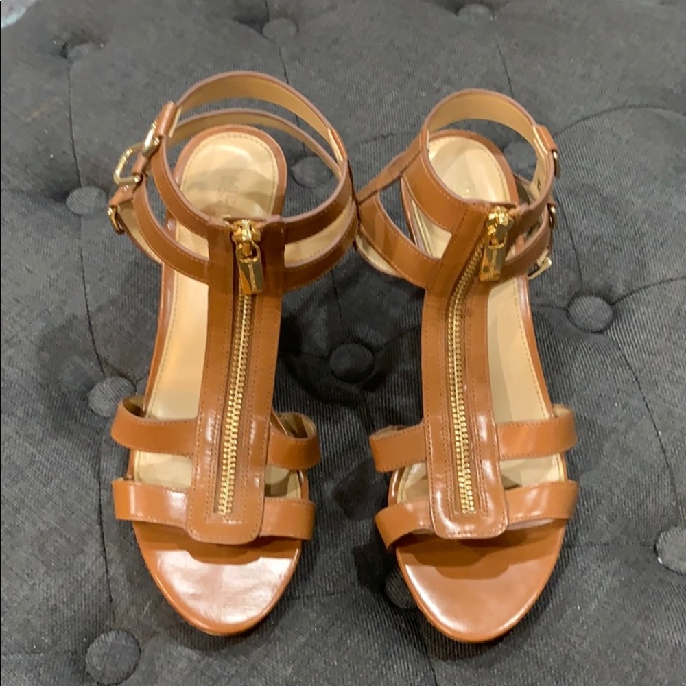 Michael Kors sandals 6 1/2
